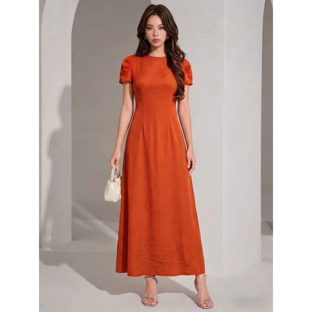 Vestido Longo Manga Curta Elegante Com Caimento Fluido E Modelagem Acinturada