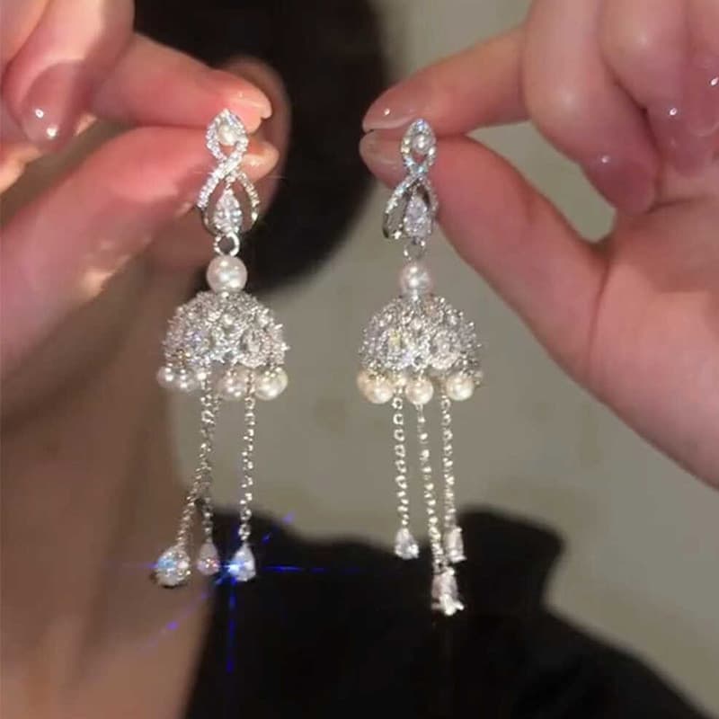 Agulha de prata zircão pérola gota de água lanterna borla brincos moda oco brincos exagerados luz luxo High-End brincos