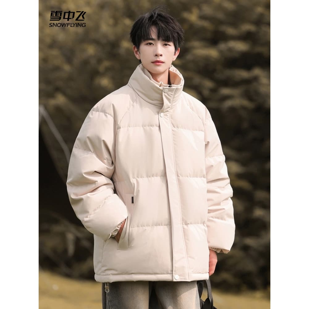 Voando na neve 2026 outono novo estilo masculino jaqueta de pão curto clássico cor sólida para baixo jaqueta gola quente