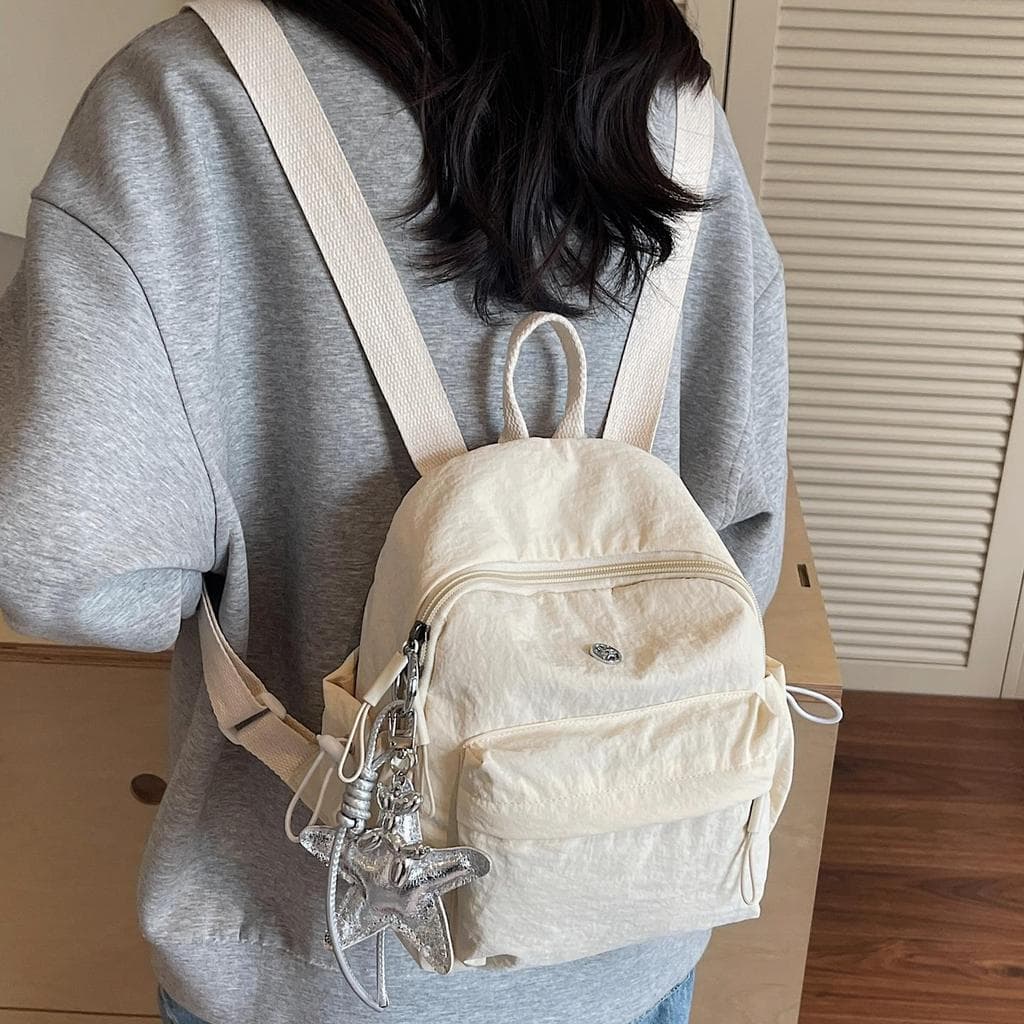 Estilo japonês ins estilo Mini mochila feminina 2026 novo estilo de alto valor All-match leve viagem mamãe pequena mochi