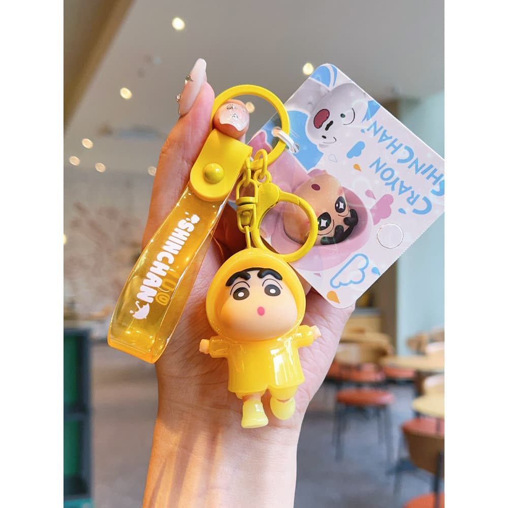 2024 novo estilo Crayon Shin-Chan chaveiro periférico criativo bonito casal dos desenhos animados saco pingente carro ch