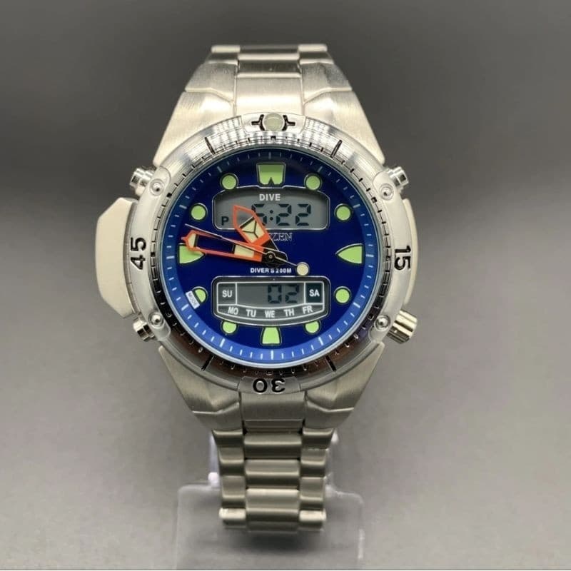 Relógio Citizen Aqualand Série Prata Pulseira em Aço Inoxidável