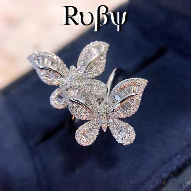Ruby * Borboleta Dupla Pequeno Fresco Anel Brilhante Feminino Senhora Elegante Estilo Suave Anel Incrustado de Cera