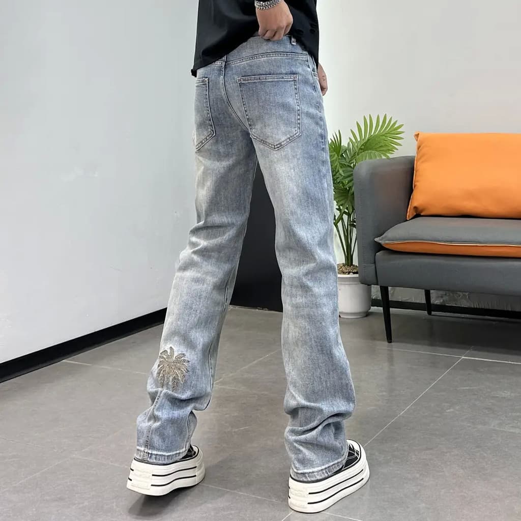 2026 novo estilo coqueiro bordado luz azul estiramento calças masculinas moda americana All-Match estreito reto Trous