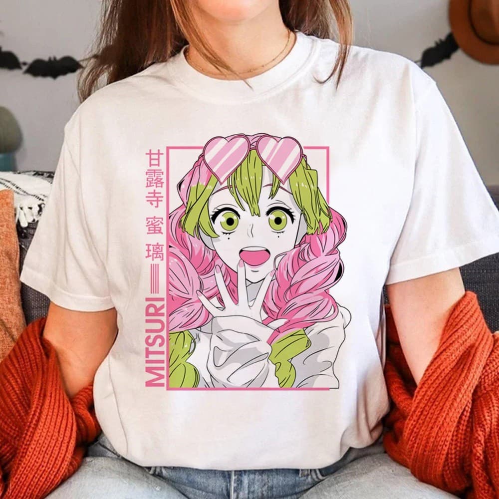 Camiseta Básica Unissex Mitsuri Kimetsu no Yaiba Demon Slayer Camisa Anime.