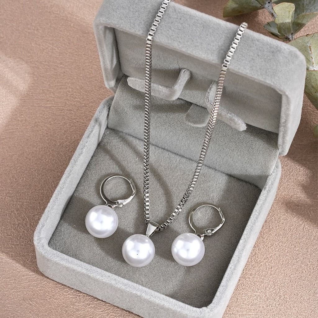 Kit Joias de Pérola Prateado - Colar + Brincos Minimalistas
