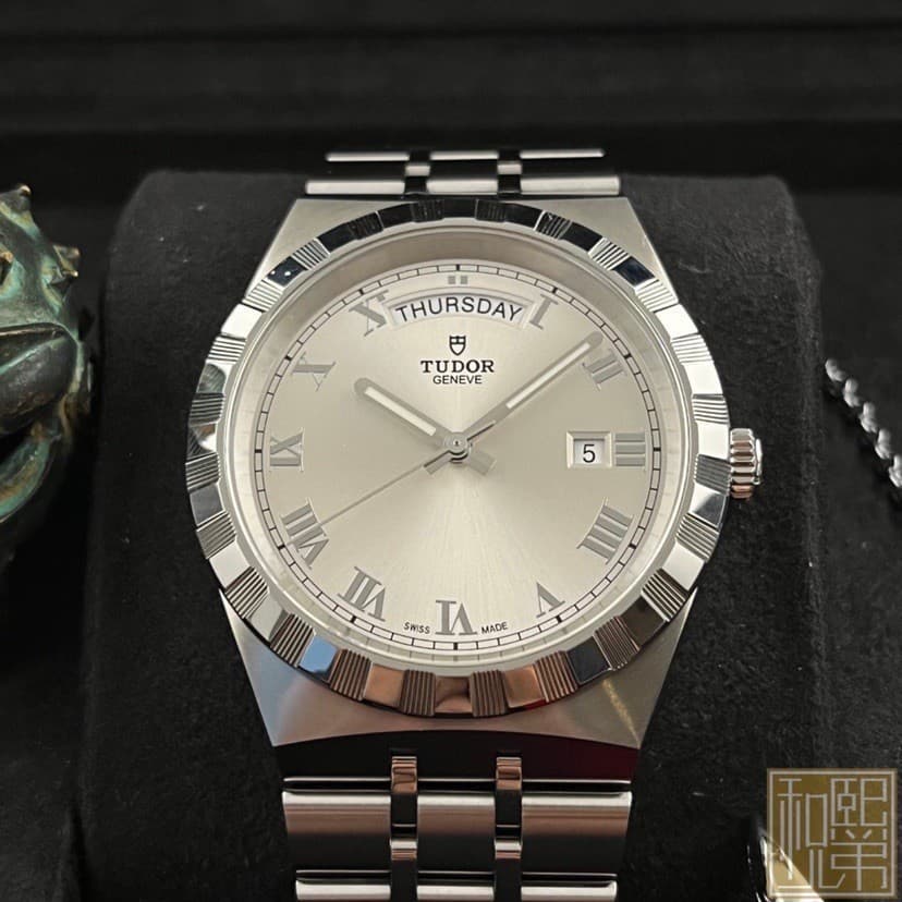 Tudor Royal Series M28600-0001 Placa de Prata Lazer Esportes