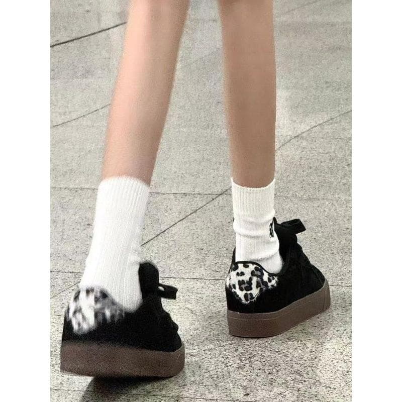 Original puro preto Retro leopardo impressão pão sapatos femininos ins Design de alto valor sapatos casuais estudante fe