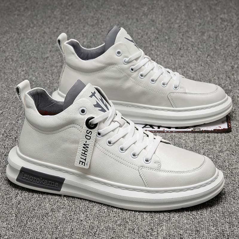 Sapatos masculinos de couro genuíno 2026 Novo estilo sapatos casuais masculinos de couro estilo britânico esportes aumen