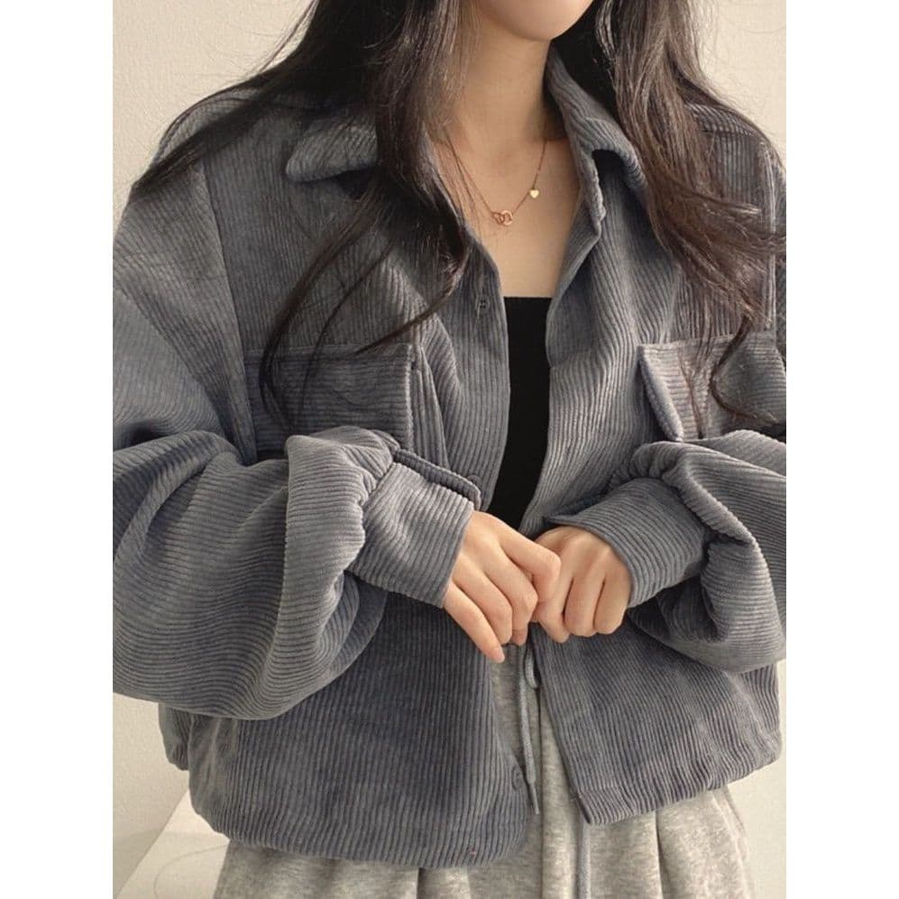 Jaqueta de veludo feminina outono 2025 novo estilo cinza Cardigan camisa feminina curto nicho camisa preta topo feminino