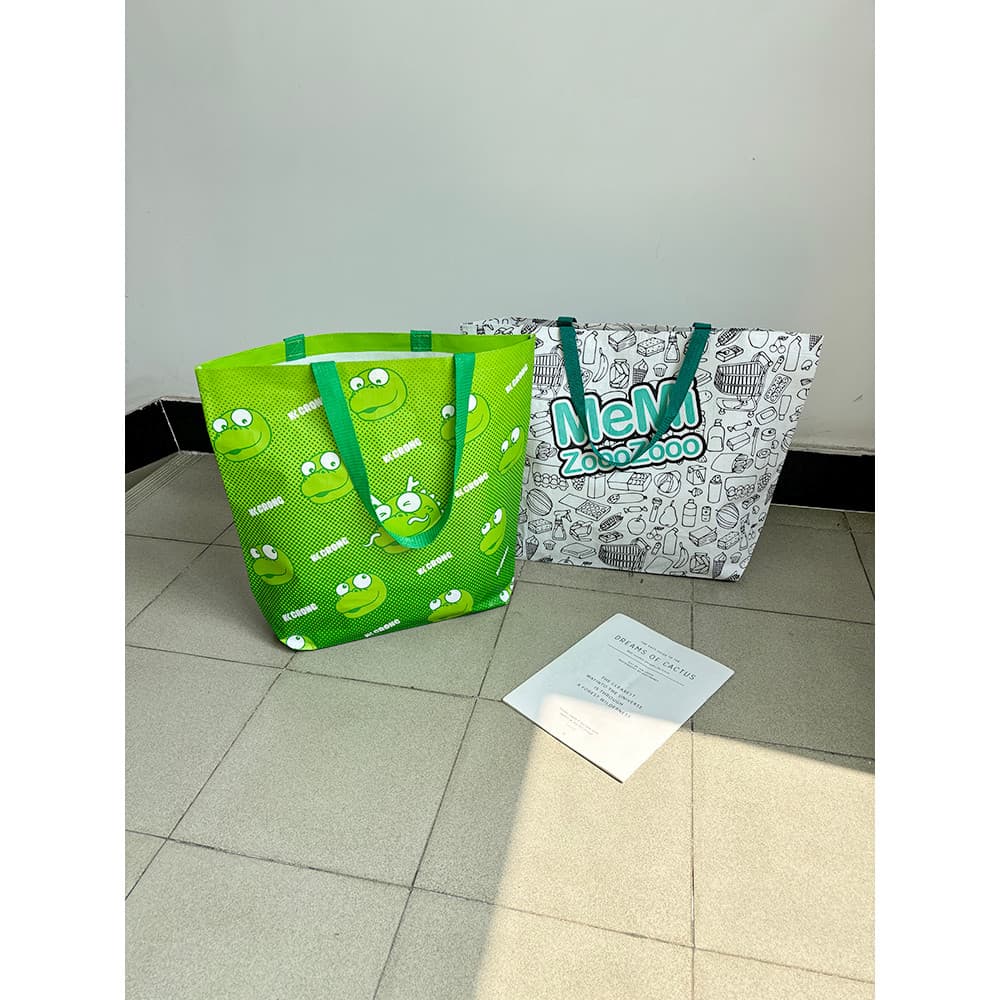 Bolsa de compras de supermercado de desenho animado Bolsa de proteção ambiental Bolsa de armazenamento doméstico Bolsa T