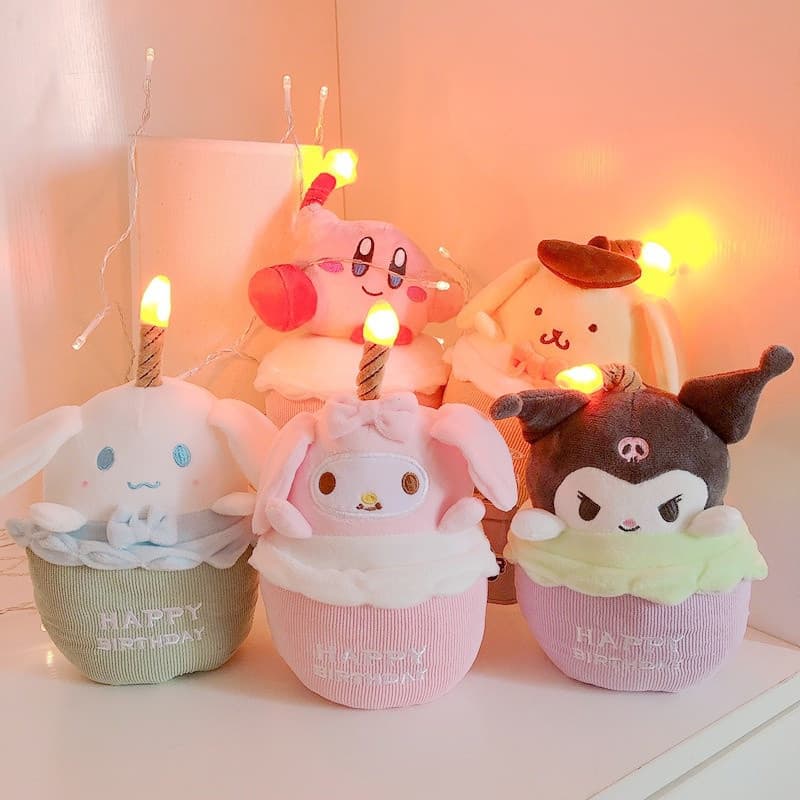 Brinquedo de pelúcia em formato de bolo de aniversário, personagem de Anime Kuromi, Kirby Melody, brilhante com