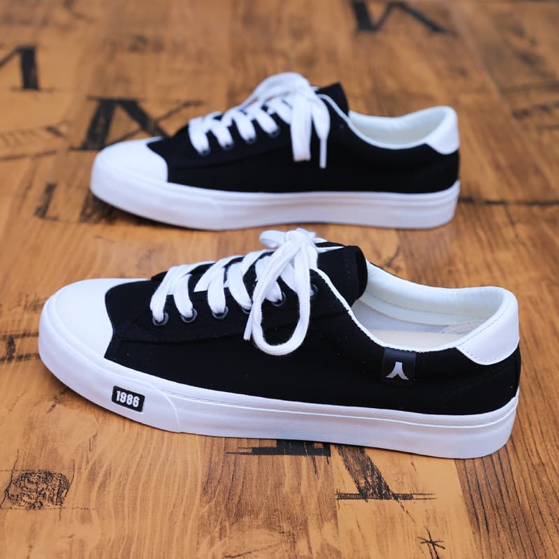 Sapatos de lona humana homens 2026 primavera novo estilo masculino tênis casuais na moda estudantes de cano baixo All-Ma