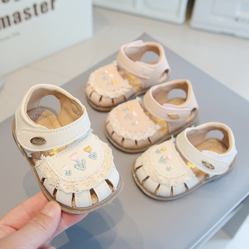 Verão novo estilo bebê criança sapatos sandálias de sola macia Baotou meninas sapatos de bebê princesa sapatos da crianç