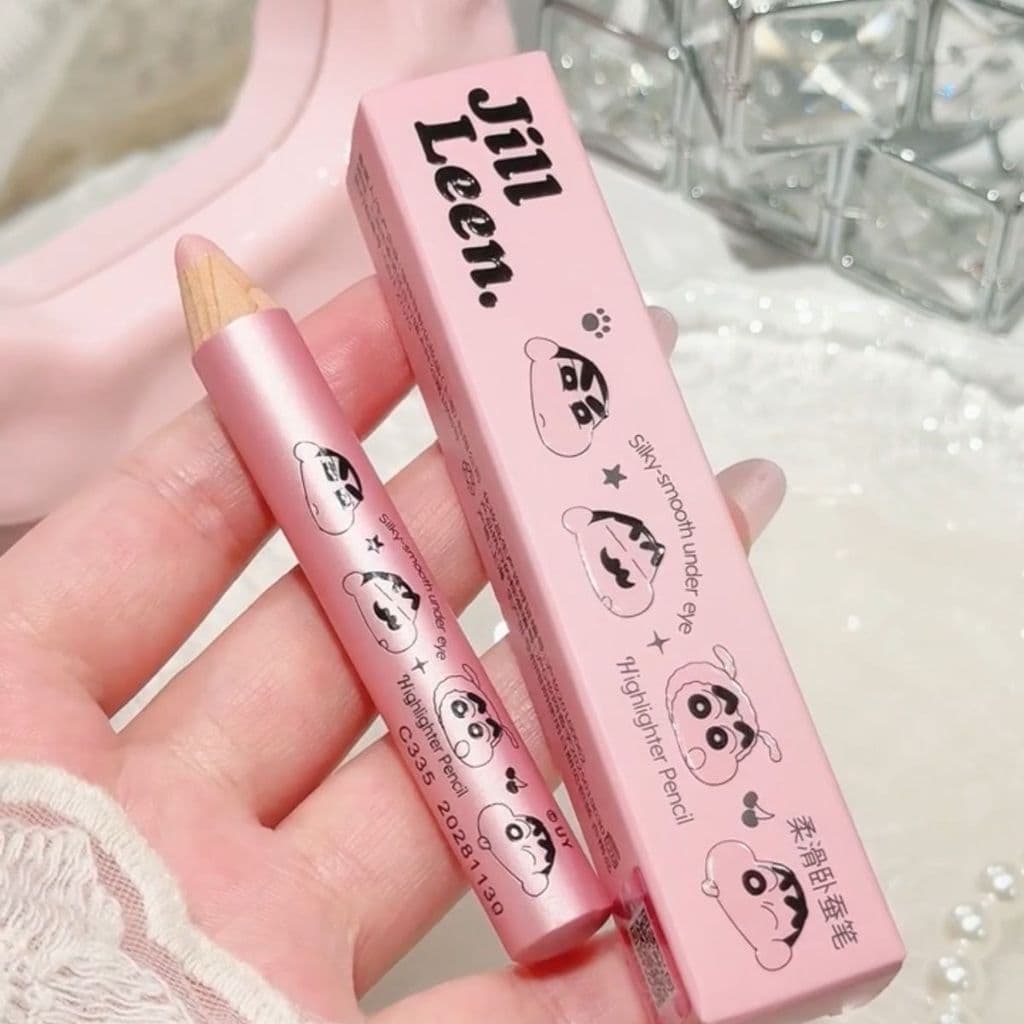JILLLEEN Crayon Shin-Chan Co-Branded Suave Deitado Silkworm Caneta Iluminando Olhos Grandes Tridimensional Mãe Deitado S