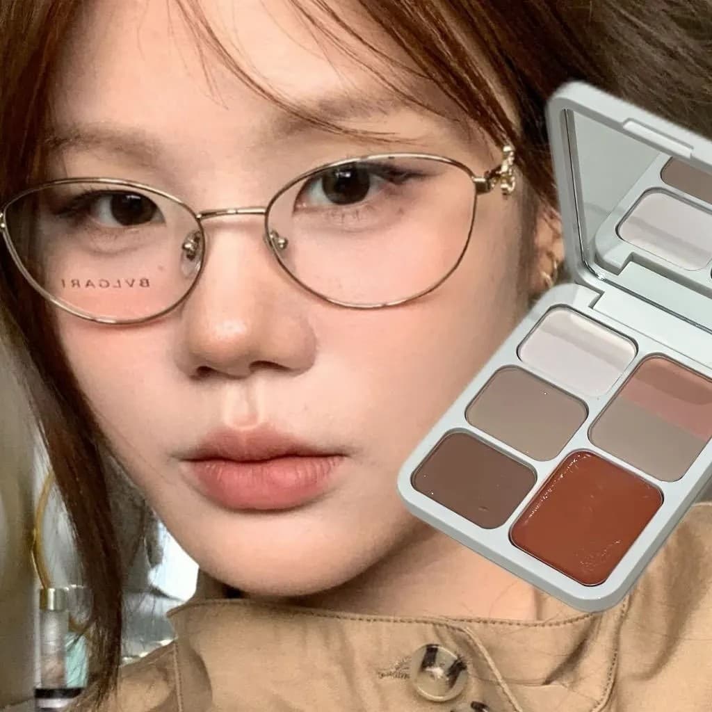 Paleta de sombras de água fervente branca de damasco Nude de baixa saturação fosca de placa completa!Uma placa obtenha s