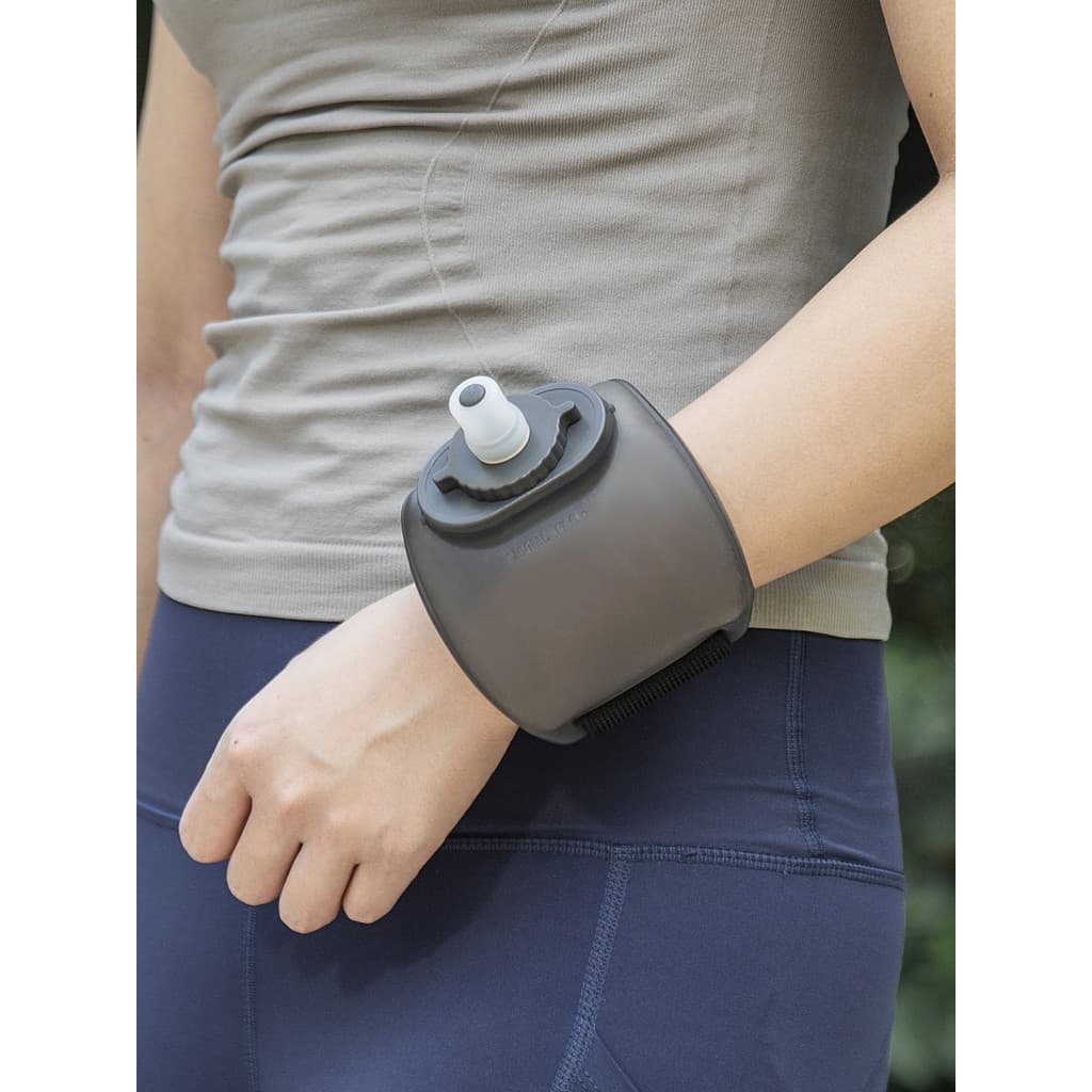 Verão ao ar livre pulso Mini garrafa de água Fitness esportes ciclismo copo de água maratona portátil garrafa de água Si