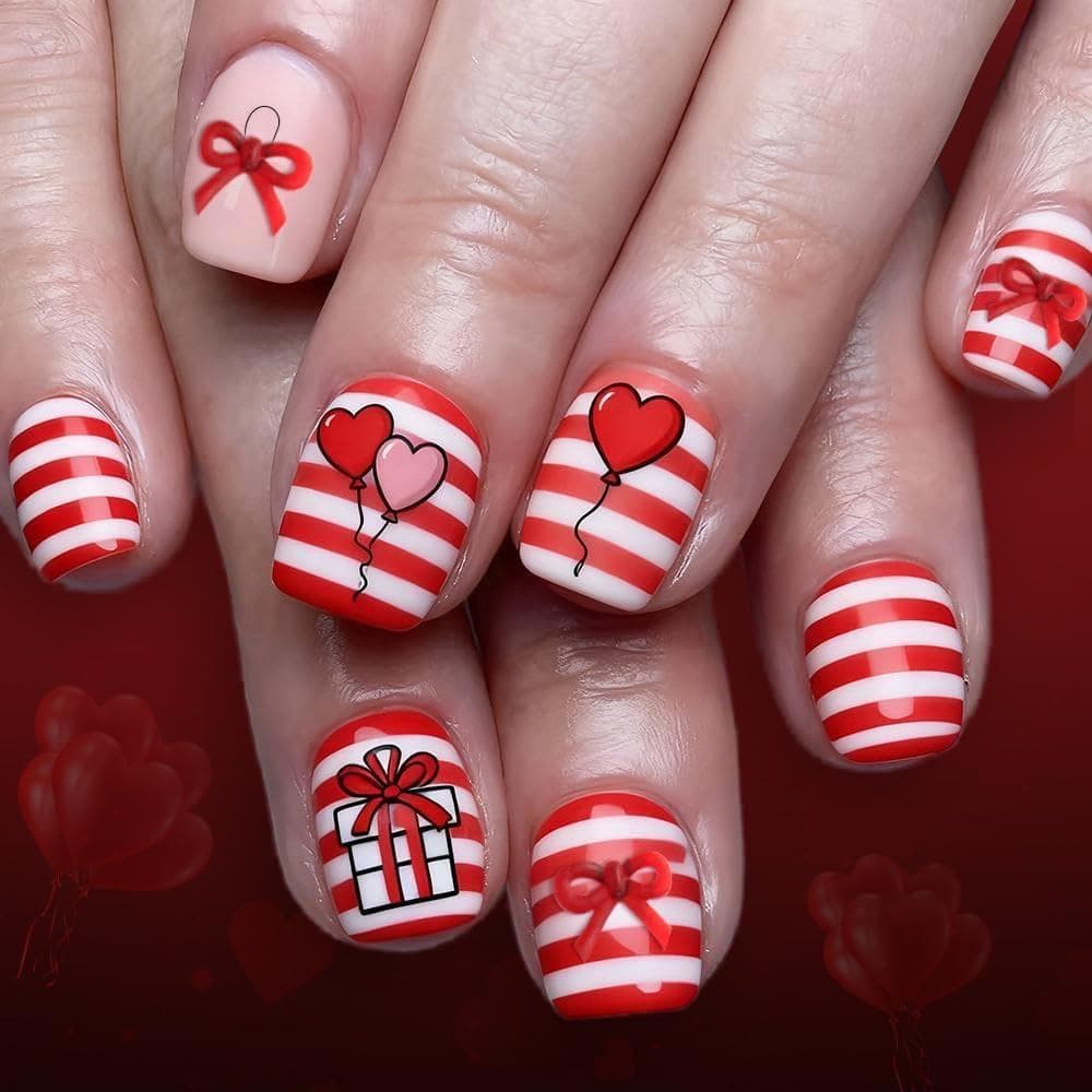 Unhas Postiças Quadradas Curtas Vermelhas com Design de Balão em Forma de Coração e Listras, Unhas de Acrílico Autoadesi