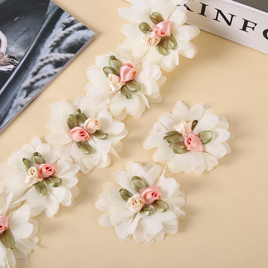 10Pcs 3D Patch Bordado Com Rendas Bordadas Em Flor Applique 5CM De Largura