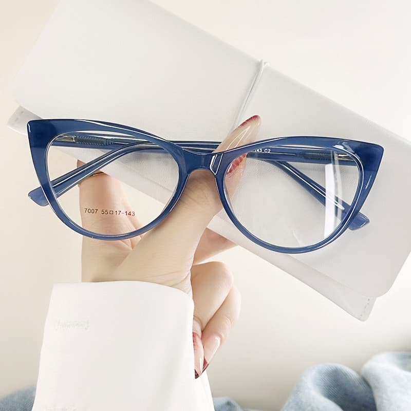 Novos Óculos Anti-Luz Azul Cat-Eye com Armação Transparente, Estilo Fresco e Simples