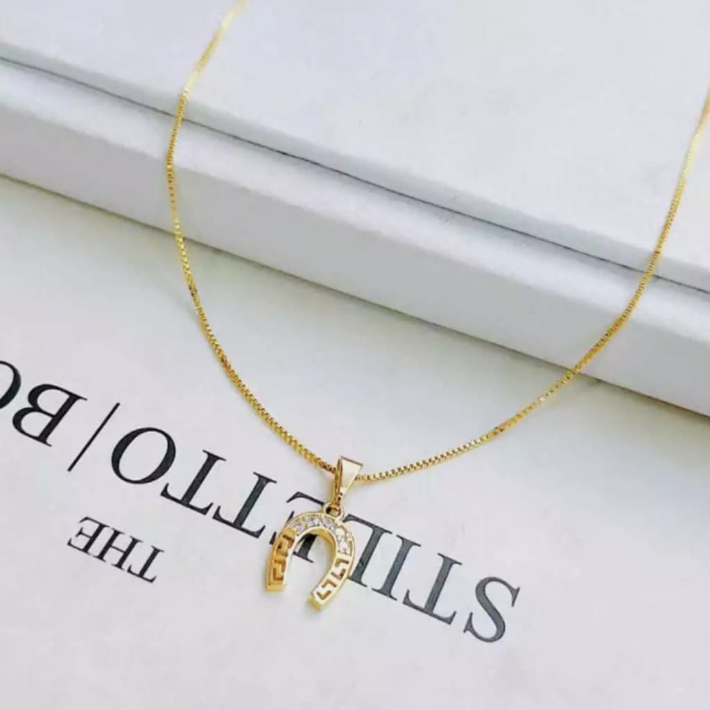 Colar Ferradura Country Folheado A Ouro dourado feminino cavalo estilo choker gargantilha corrente pequeno