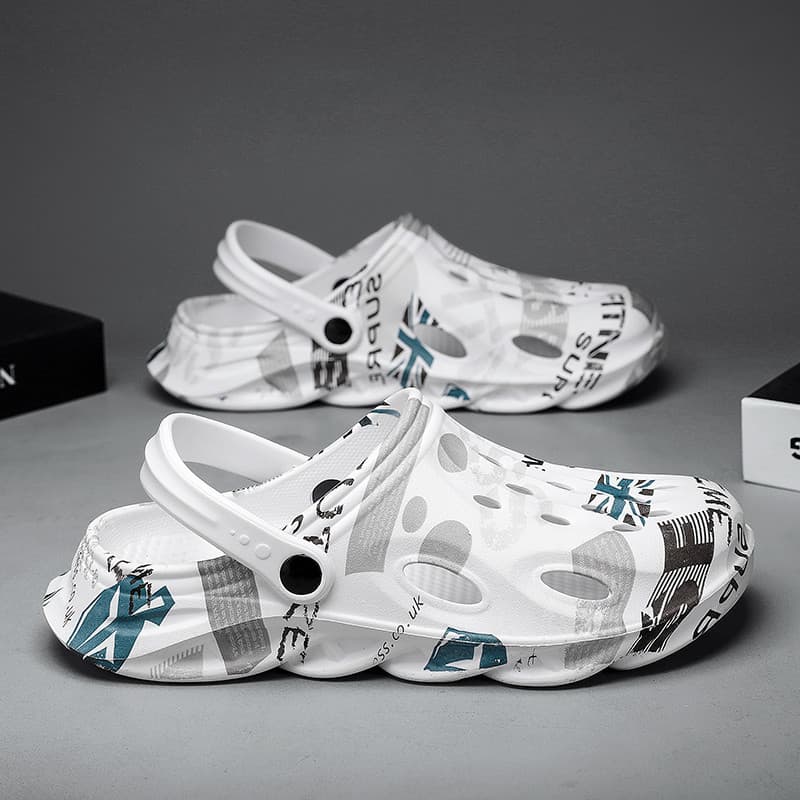 Buraco sapatos masculinos verão exterior Wear antiderrapante sola macia praia toe-coberto chinelos masculino merda-piso
