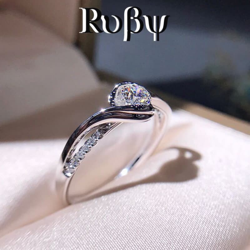 Ruby * Criativo Braços Torcidos Corações Flechas Anel de Zircão Anel de Noivado Feminino