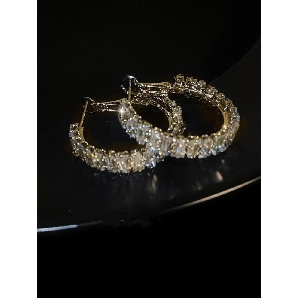 Deusa elegante ~ francês High-End brincos em forma de C Micro-incrustado zircão piscando diamantes clássico All-Match 92