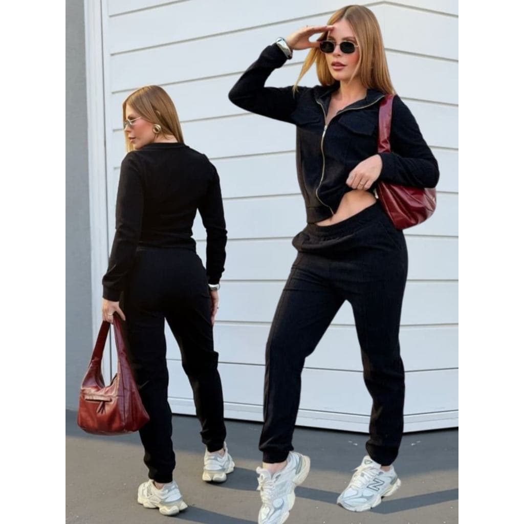 Conjunto Feminino de Frio em Veludo Cotelê com Jaqueta de Zíper e Calça Jogger Cintura Alta Look Inverno