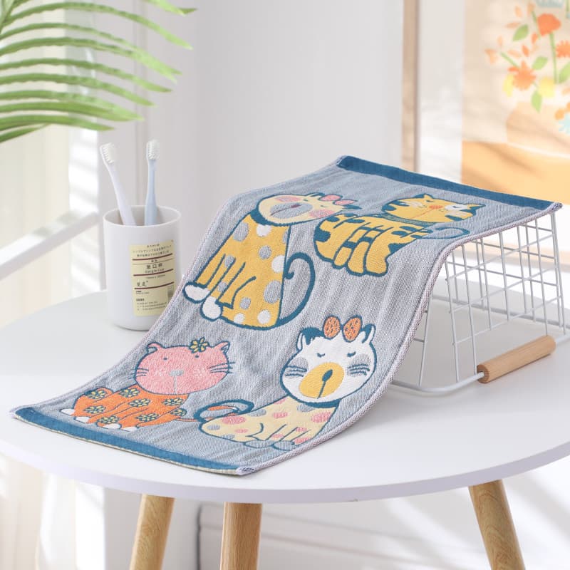 Toalha infantil de gaze de algodão, toalha de rosto de desenho animado, quatro frete grátis, toalha de rosto absorvente,