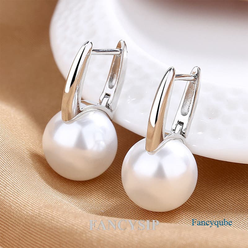 Novo Bonito Pérola Studs Brincos De Argola Para Mulheres Cor Ouro Eardrop Minimalista Minúsculo Huggies Aros Casamento M