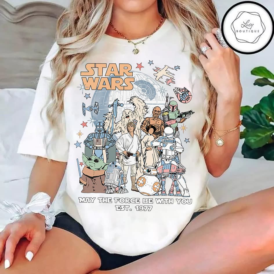 Camiseta Unissex Branca Oversized "Star Wars Coleção Personagens Clássicos Que a Força Esteja Com Você" Sci-Fi Retro
