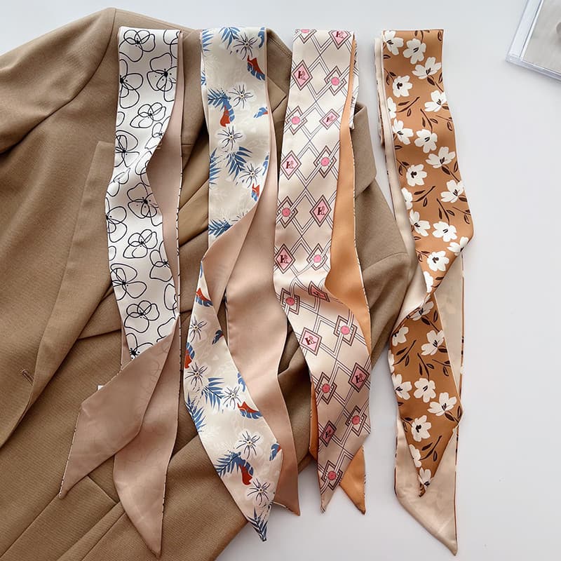 Versão coreana cor bege pequeno lenço de seda Streamer multifuncional primavera verão gravata cabelo elegante longo ins