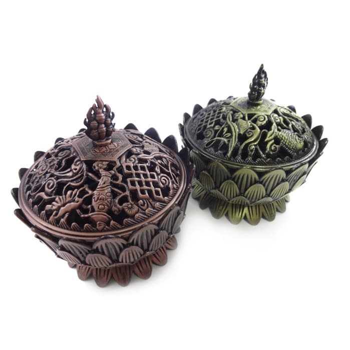 Turíbulo de Mesa Incensário Para Defumação e Purificação de Ambientes Modelo Flor de Lotus Fogo