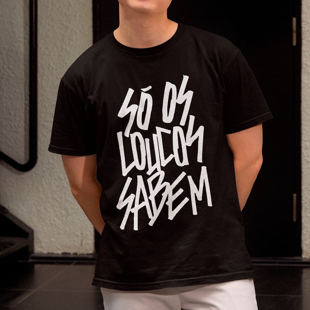 Camiseta Masculina Charlie Brown Jr Frase Só os Loucos Sabem Camisa Estilosa Blusa Despojada T-shirt Crt Unissex