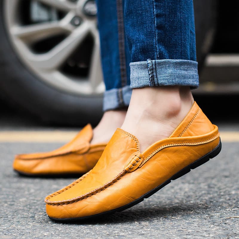 Ervilhas sapatos masculinos 2026 primavera novo estilo sola macia versão coreana couro genuíno respirável na moda sapato