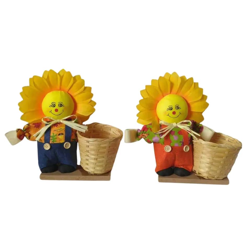 Espantalho em Pé Girassol Sol com Cesto Decorativo perfeita para Festa Junina 25cm