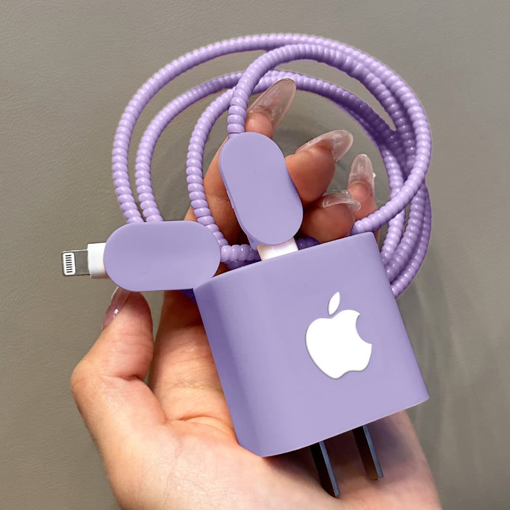 Capa protetora roxa suave adequada para carregador Apple de 20W, cabo anti-quebra, prolonga a vida útil.