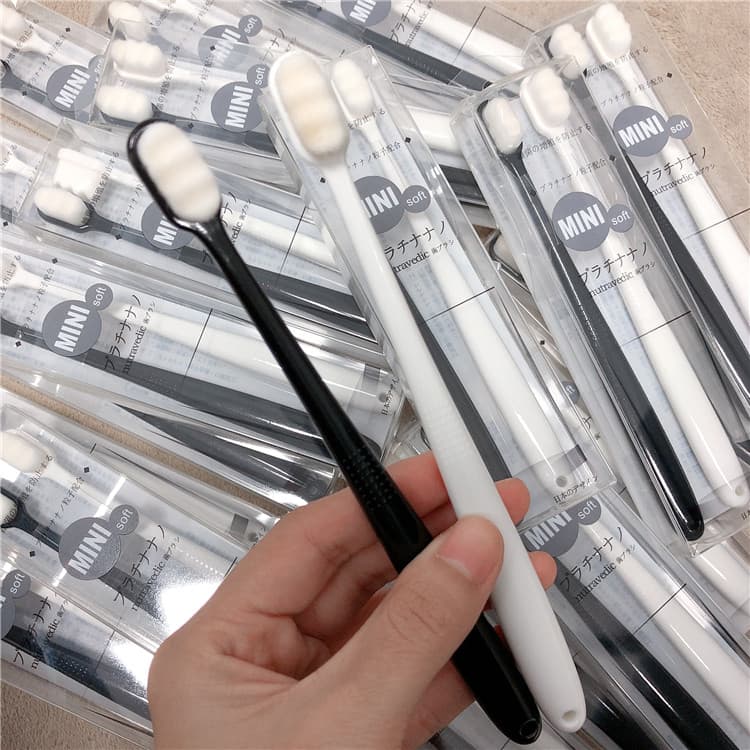 Frete grátis escova de dentes Micro Nano dez mil cerdas!Viagem doméstica Nano cabeça macia cerdas finas macio masculino