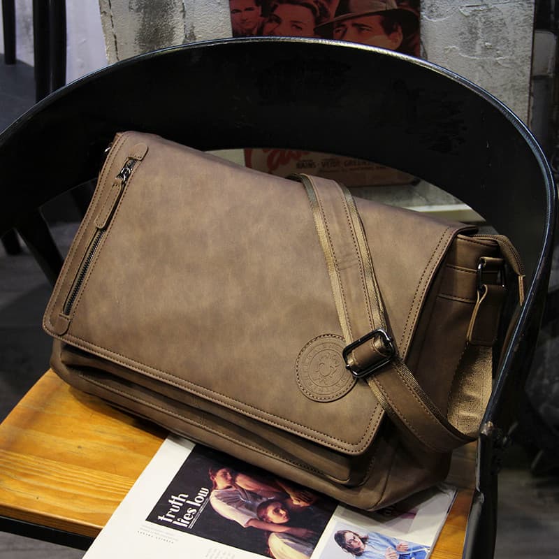 Nova bolsa mensageiro de grande capacidade Retro versão coreana bolsa de ombro masculina bolsa mensageiro Casual mochila