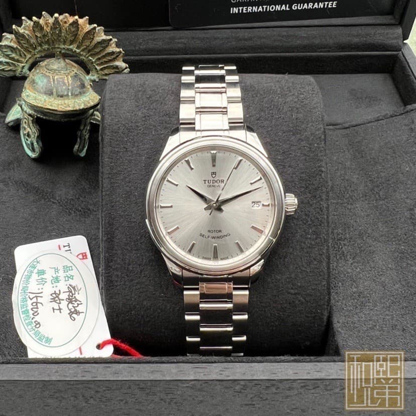 Tudor Tudor Fashion Series M12300 Relógio Mecânico Automático Esportivo Lazer Feminino