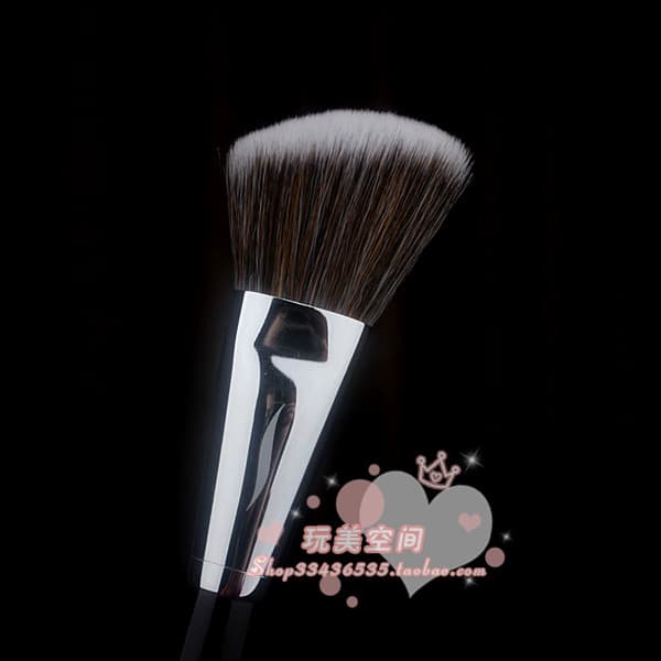 Frete grátis!Oferta especial Pincel de maquiagem Pincel de Blush Pincel de contorno chanfrado Ferramenta de maquiagem fa