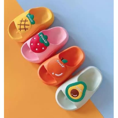 Chinelo Nuvem Infantil Frutinhas (Abacaxi, Morango, Laranja, Abacate) 21/22 até 39/40
