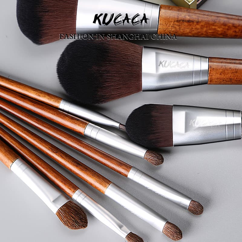 [Estoque pronto] KUCACA Oblíqua Cauda Nove Pincéis Nove Conjunto de Pincéis de Maquiagem