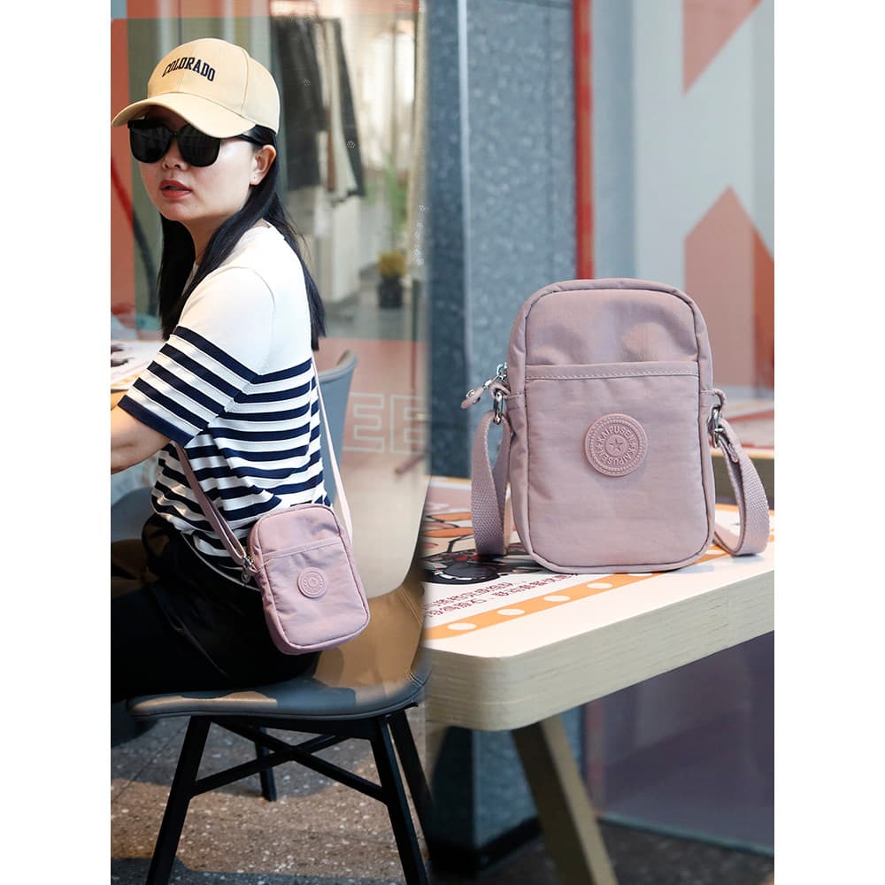 2026 Novo Estilo Bolsa Mensageiro para Celular Multi-camada Passaporte Bolsa Pequena Feminina Leve Bolsa de Pano de Nylo
