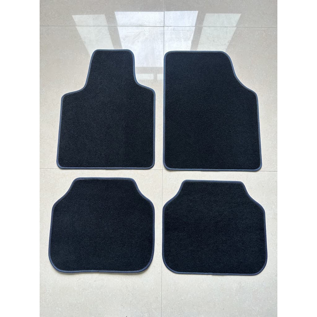Almofada de pé de carro absorvente antiderrapante de camurça grande almofada protetora Surround Bora Lavida Jetta colar
