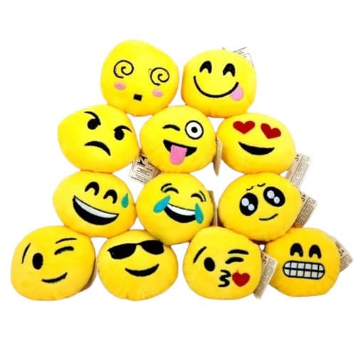Chaveiro emoji pelúcia pronto para entregar kit 5 peca modelo aleatorias