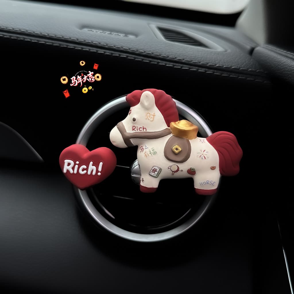 2026 ano do cavalo mascote carro aromaterapia Perfume ar condicionado saída de ar decoração suprimentos pônei ficar rico