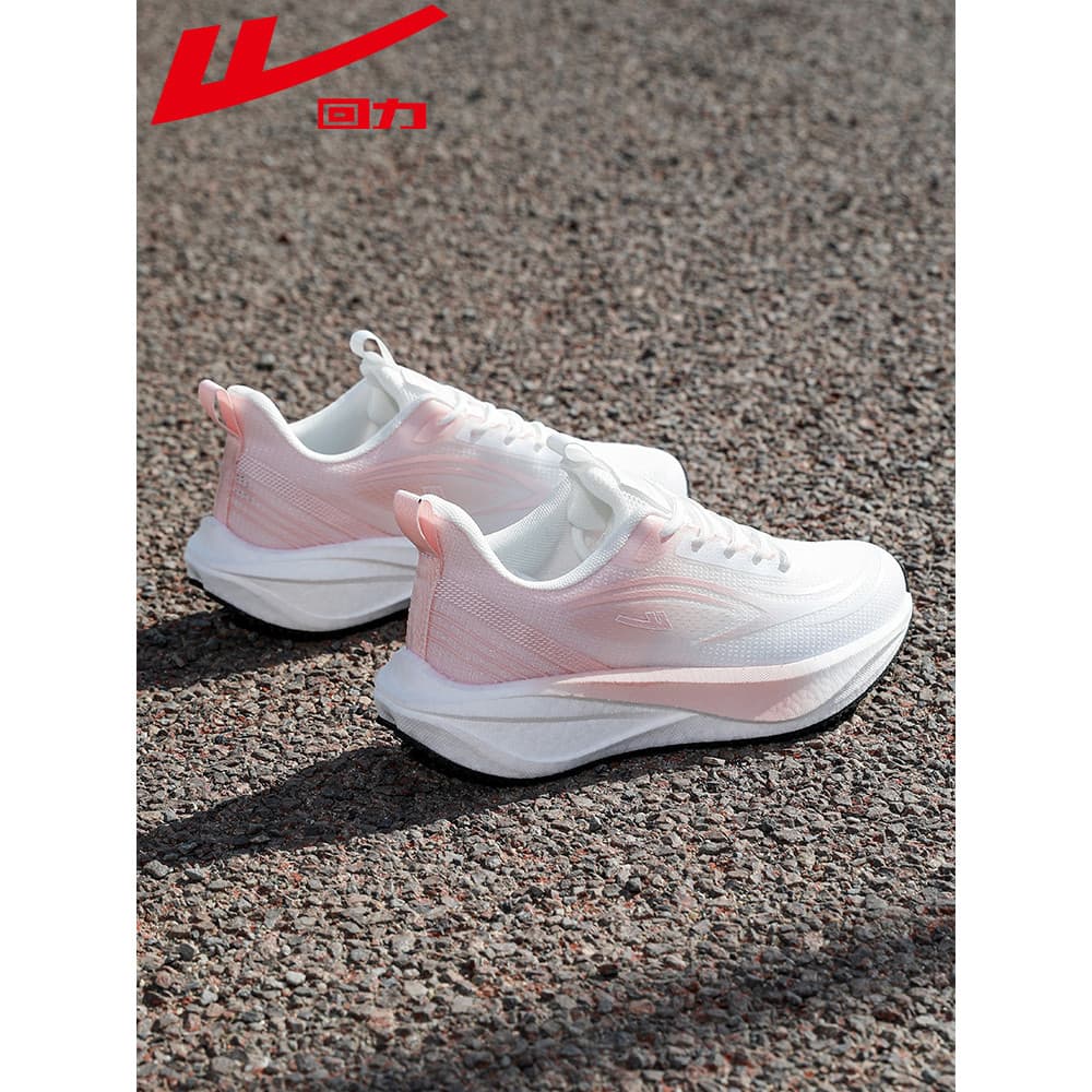 Puxar para trás sapatos esportivos femininos 2026 primavera novo estilo absorção de choque tênis de corrida de sola maci