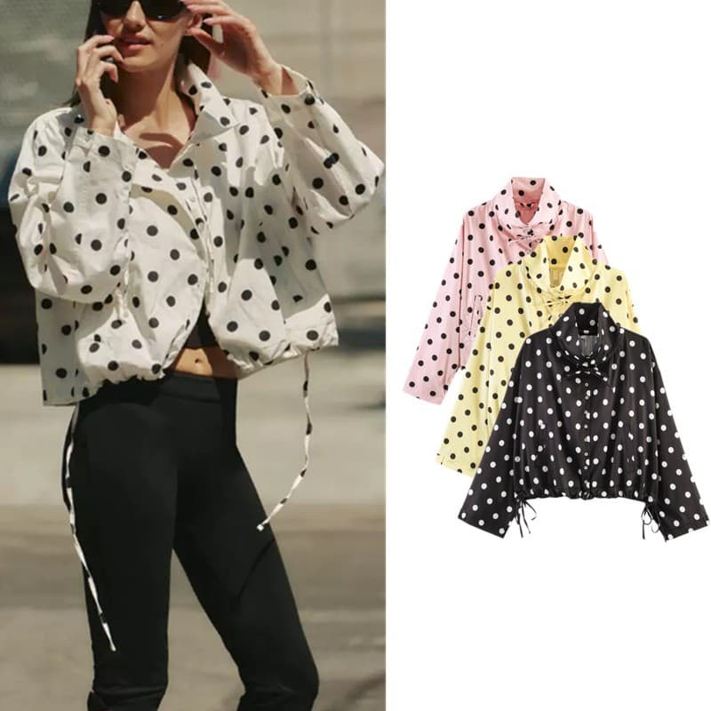 Jaqueta de bolinhas da moda com gola alta e manga comprida 5247730